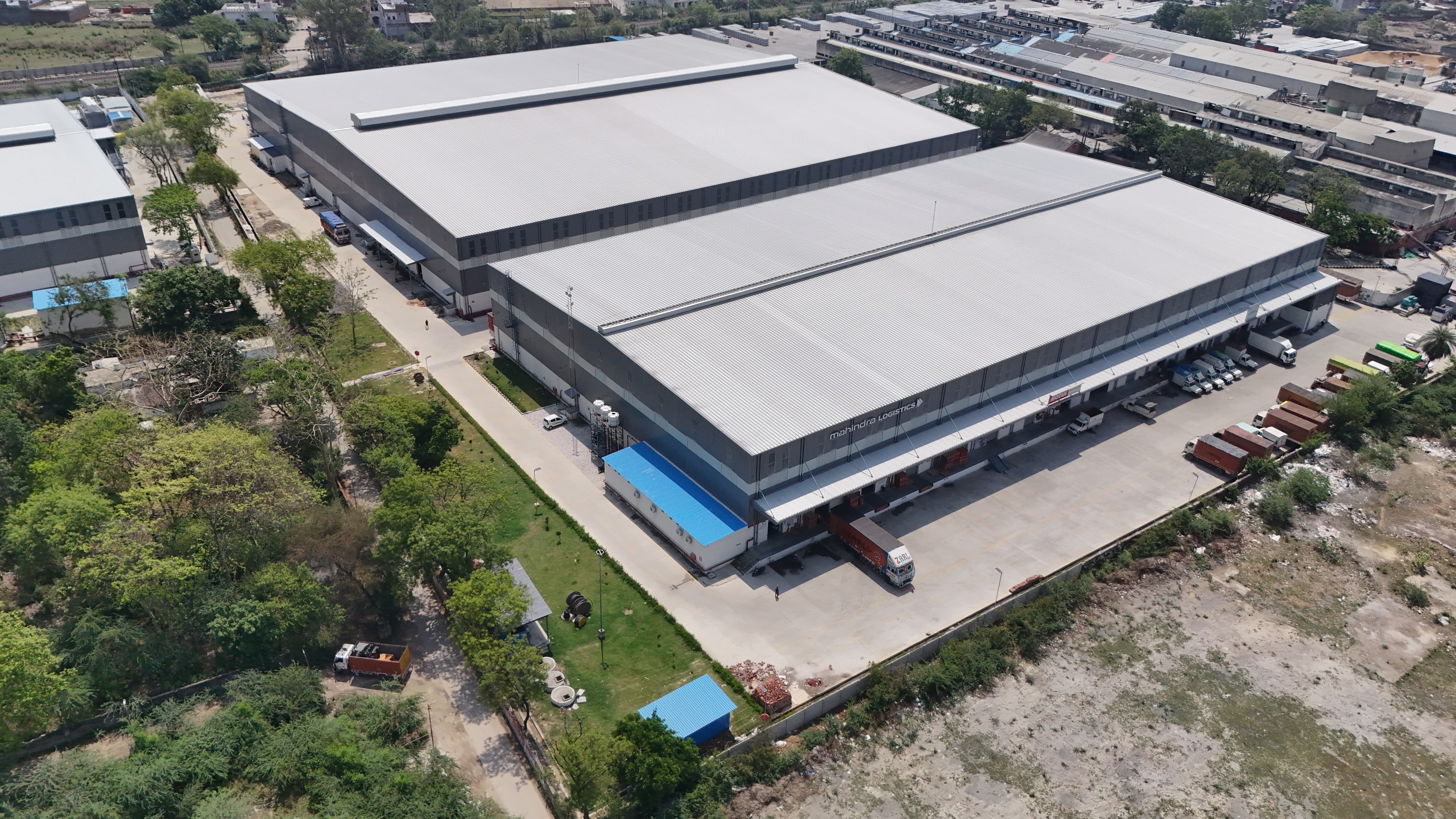 Commercial steel building designed for modern business use